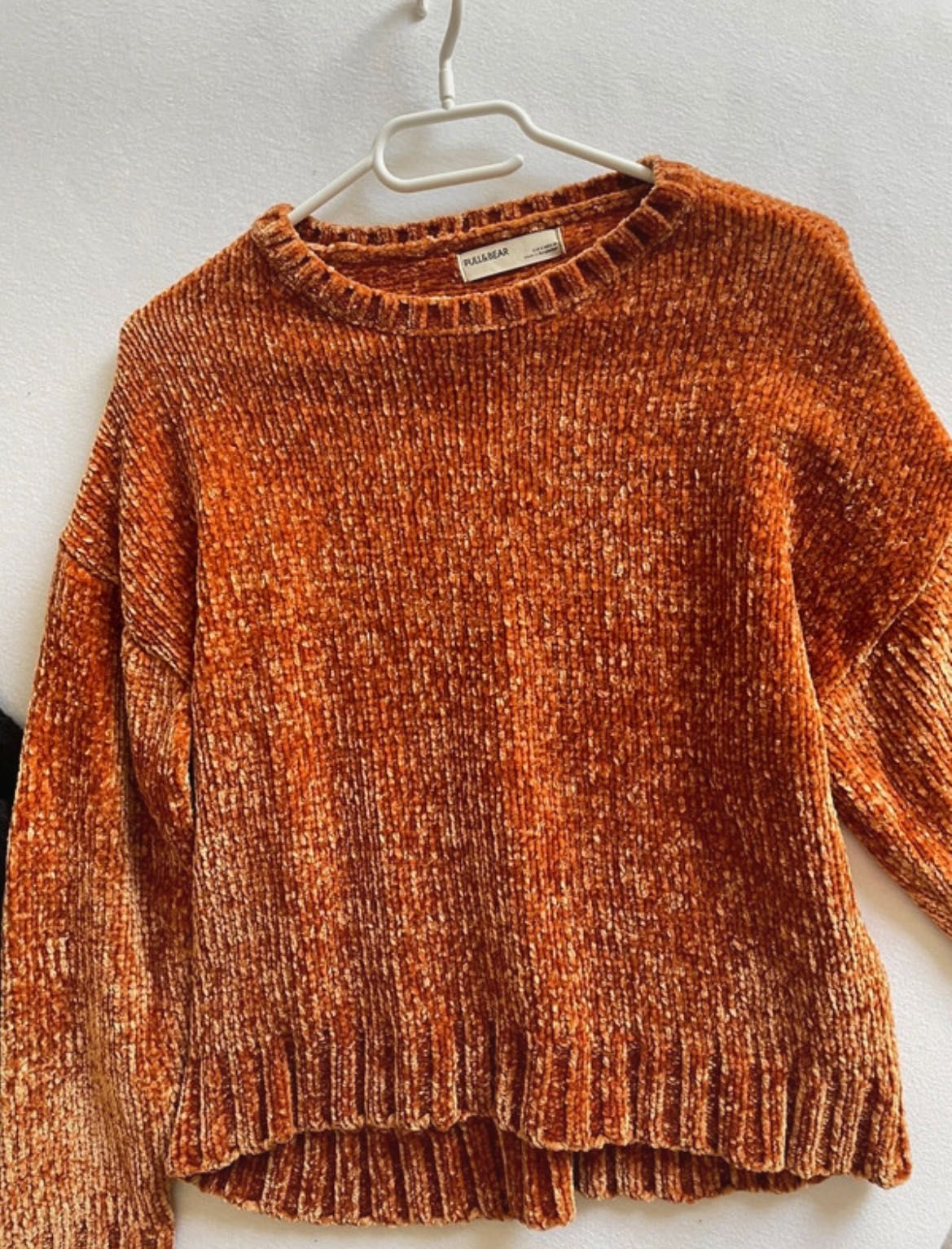 Pomarańczowy sweter pull bear S 36