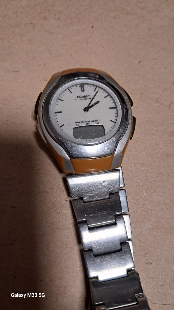 Продам часы Casio.