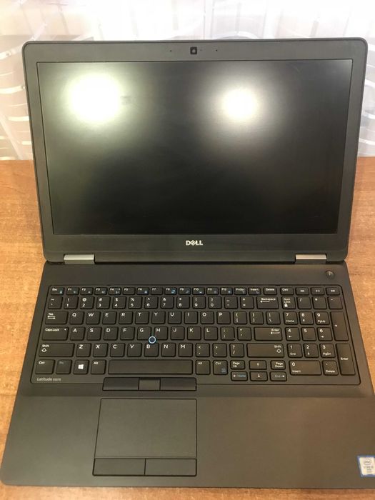 Ультрабук 15" FHD Dell Latitude E5570 (i7-6820HQ/16/256/R7M370)