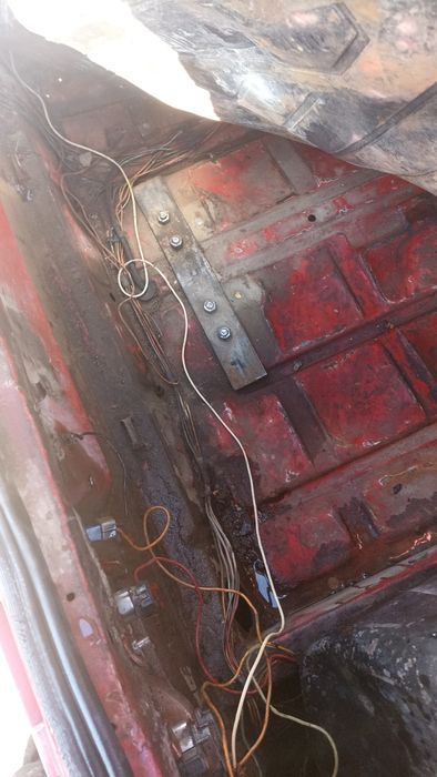 ВАЗ 2106 в гарному збереженому стані