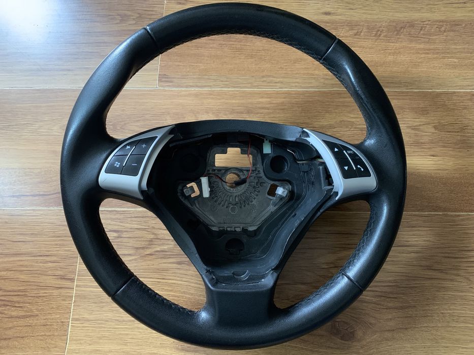 Кожаный руль для Fiat Punto Evo и Grande Punto 2005-2013