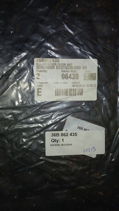 Резинові автокилимки для Bentley Bentayga