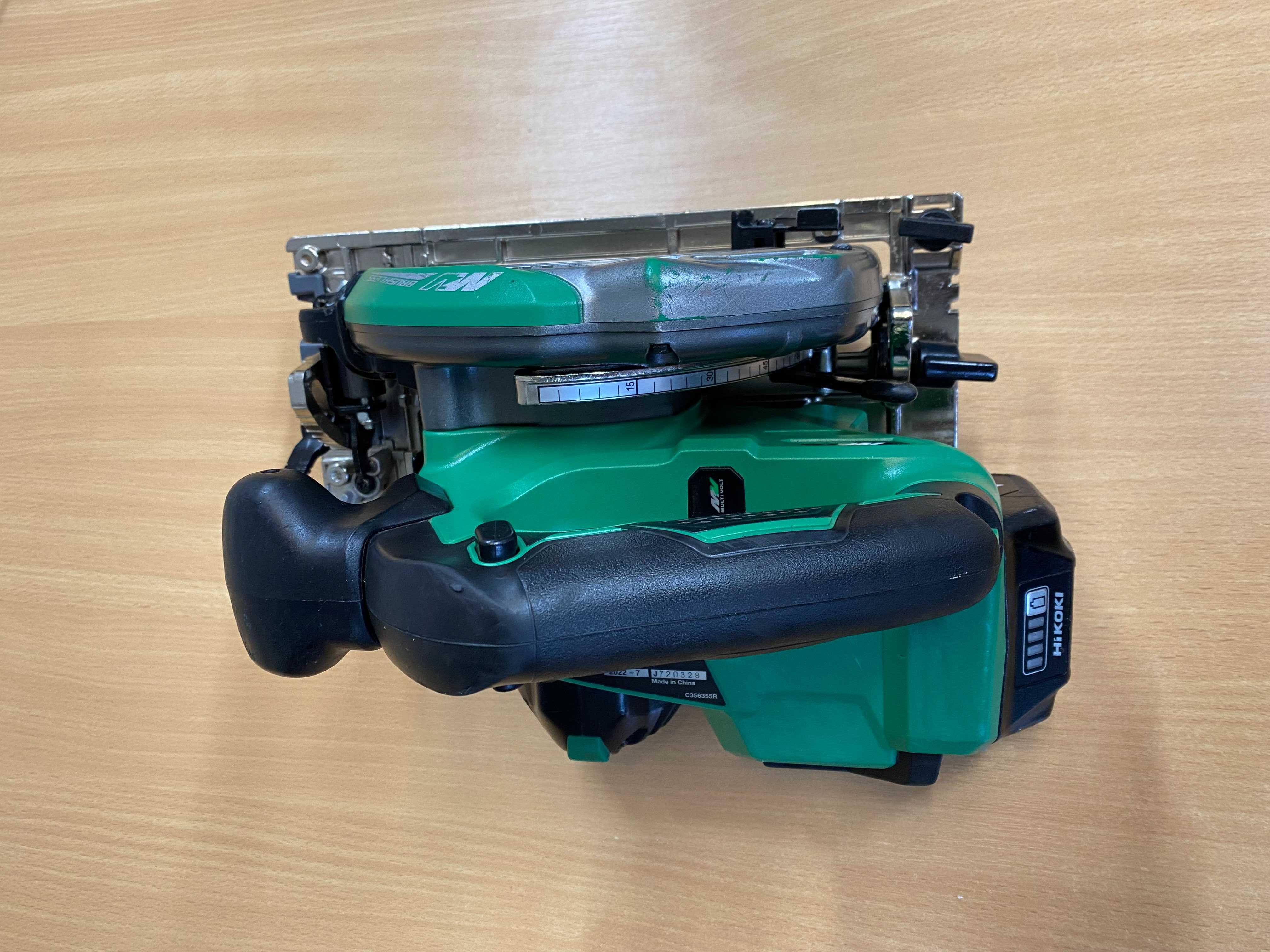 Pilarka piła tarczowa HIKOKI C3606DA + aku Multivolt Brushless 07.2022
