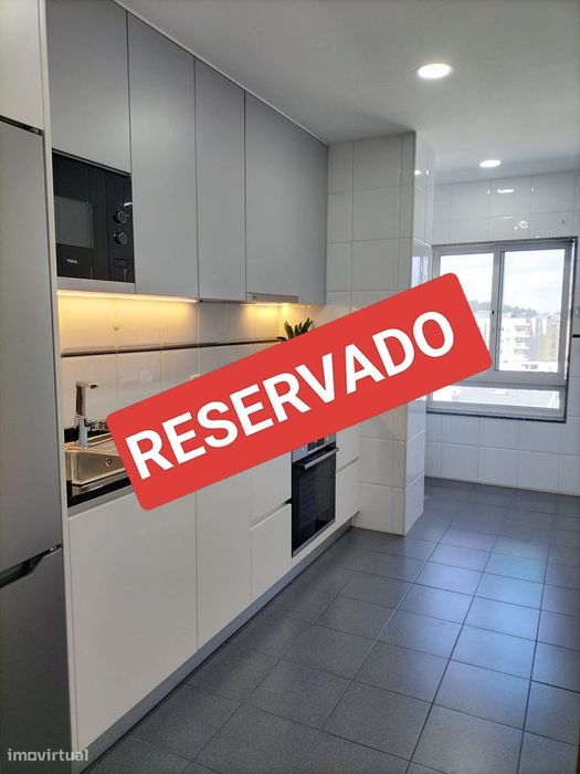 Apartamento T2 Remodelado – Último Andar – São João de Ver