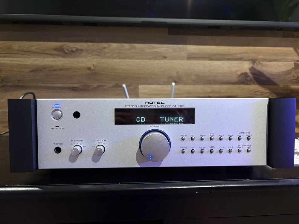 Wzmacniacz Rotel RA - 1070