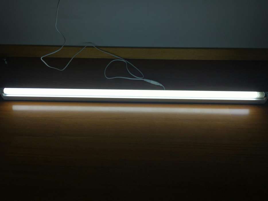 Armaduras com lampada t8 led com 1.20