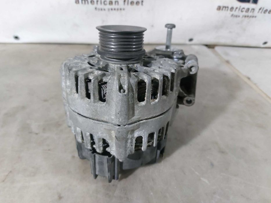 Audi Q7 10-15 Генератор 3.0 / Ауди Ку7