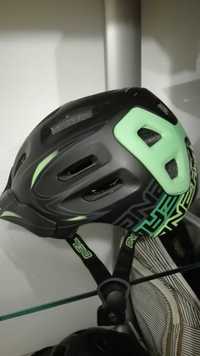 Kask rowerowy Oneal Defender 2.0