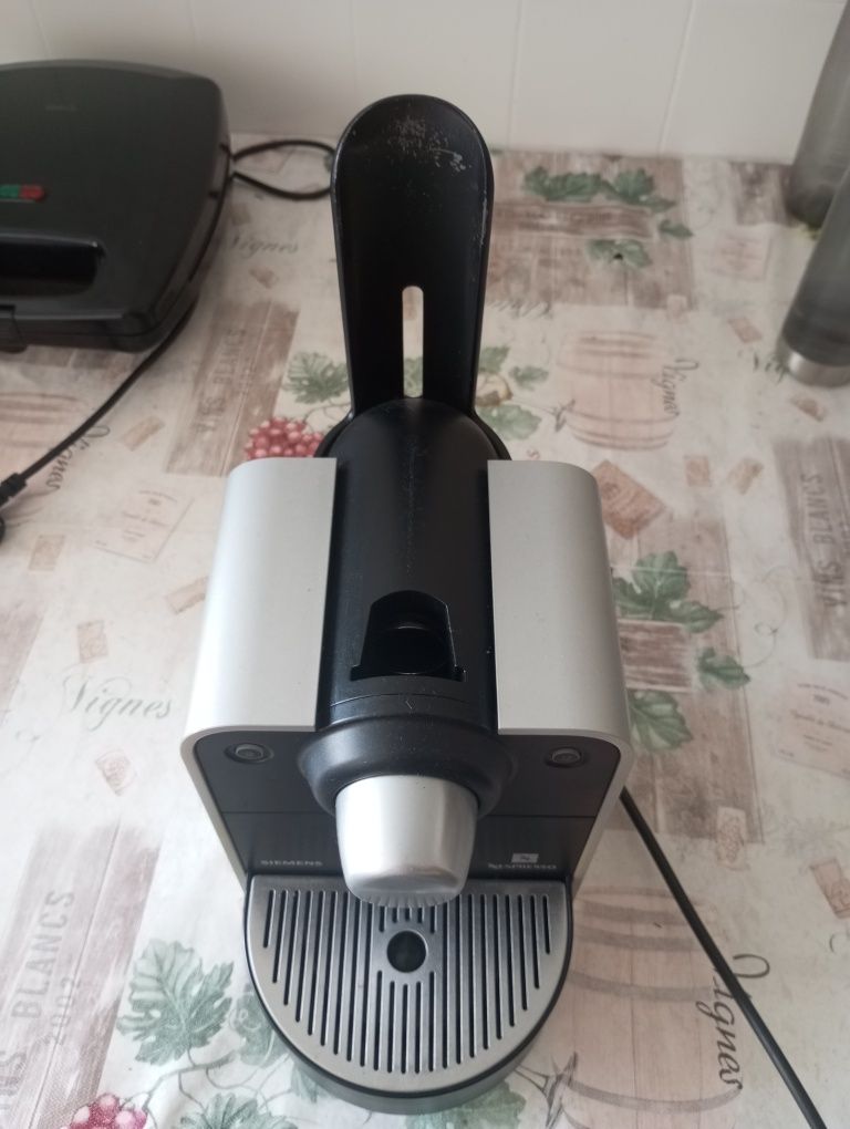 Vendo máquina de café expresso