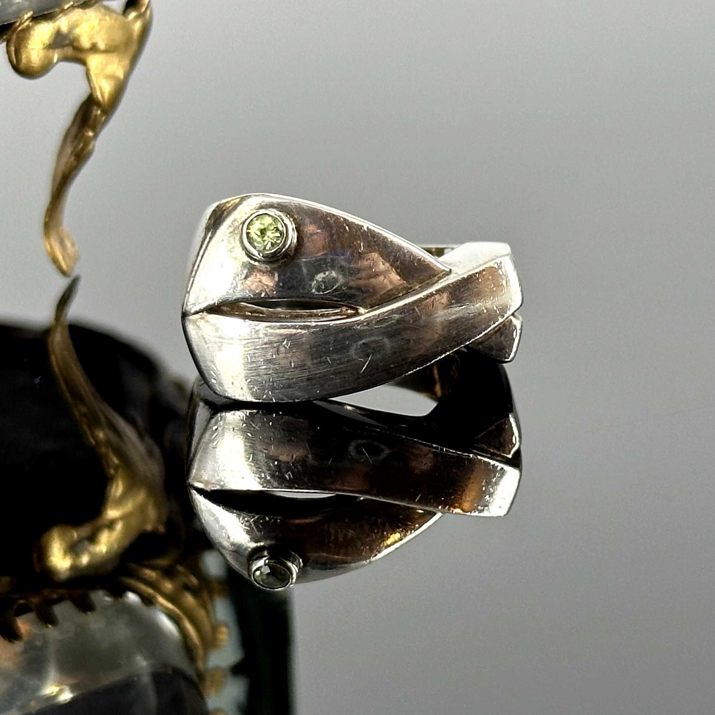 Srebro - Srebrny pierścionek z Oliwinem - próba 925