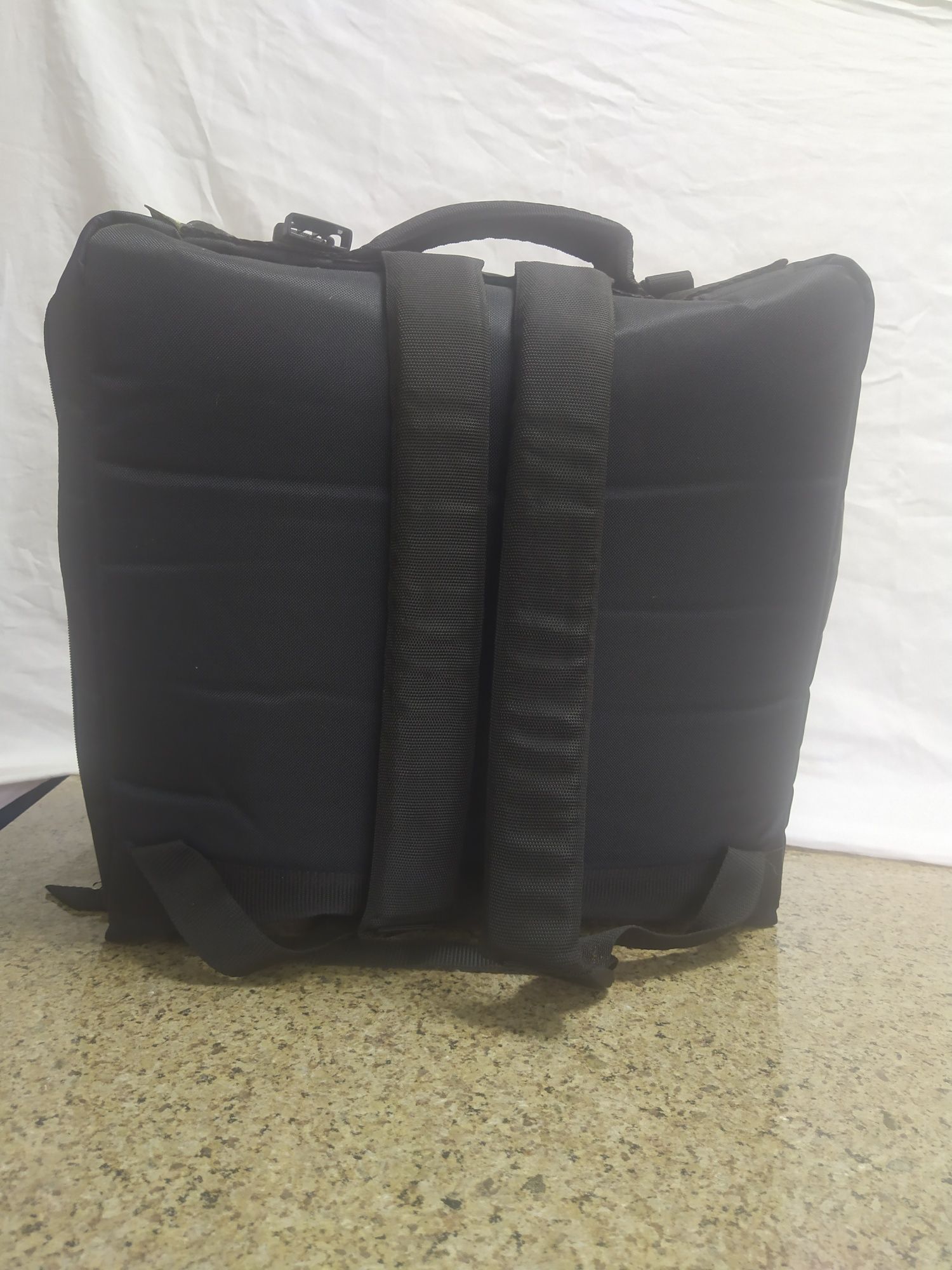 Acordeao hohner 3 carreiras com saco novo