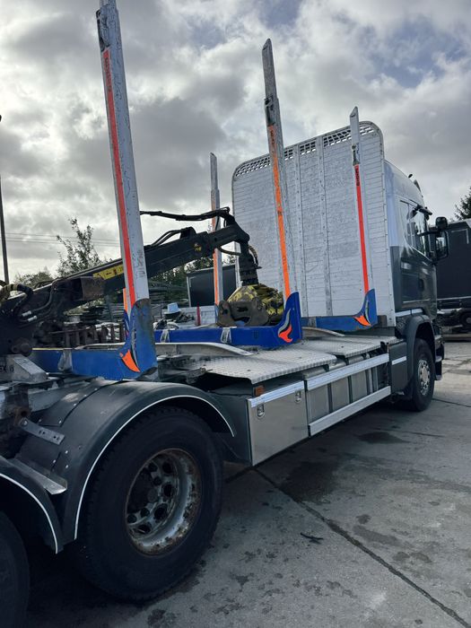 Scania do przewozu drewna 6x4