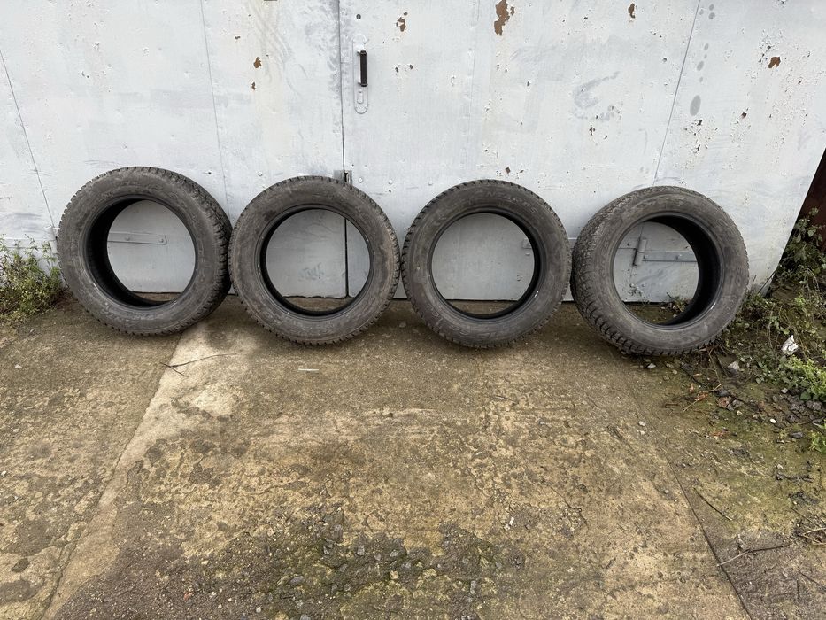 Шини резина R17 215/60 2024рік 8мм