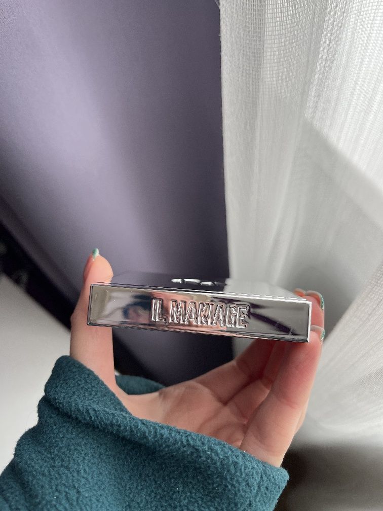 IL Makiage Color Boss Eyeshadow Palette