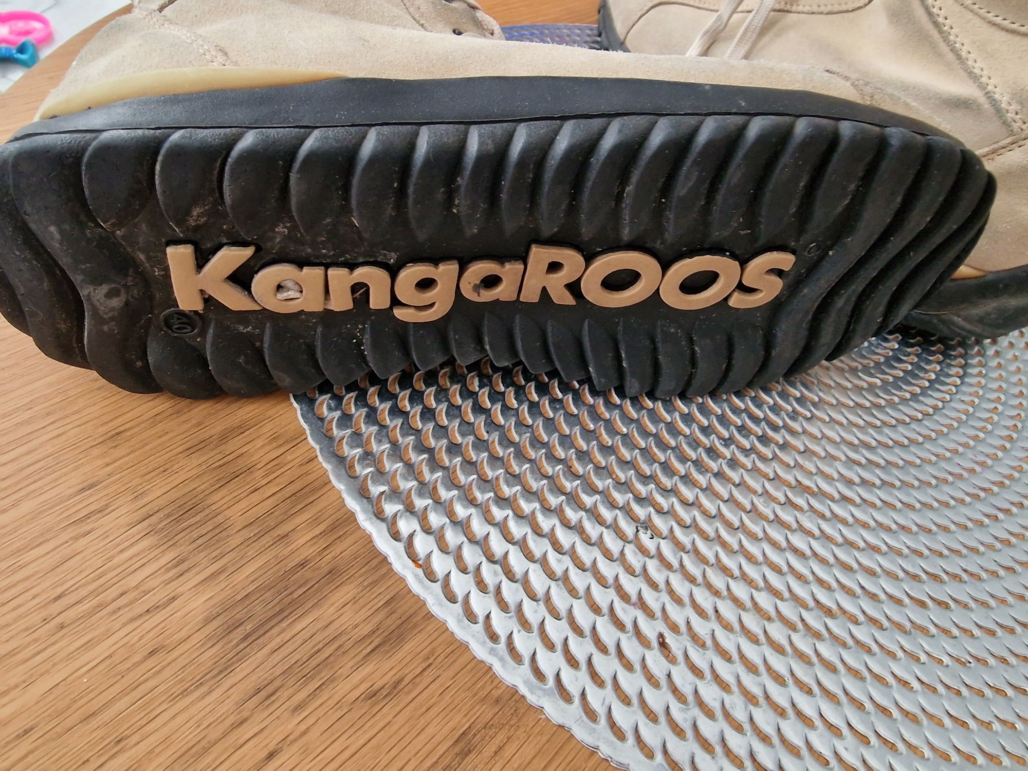 Buty kangury polecam