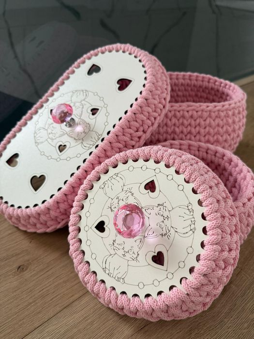 Koszyczki, prezenty, pudelka ozdobne
