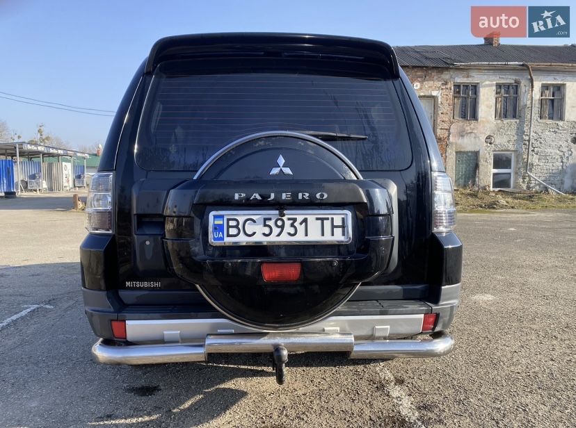 Продам паджеро вагон 4