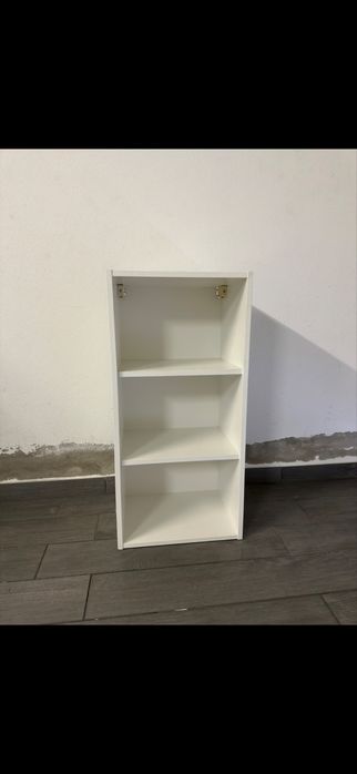 Estante com 3 espaços