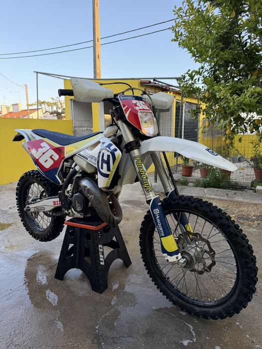 Troco Husqvarna TX125 por 250 4T