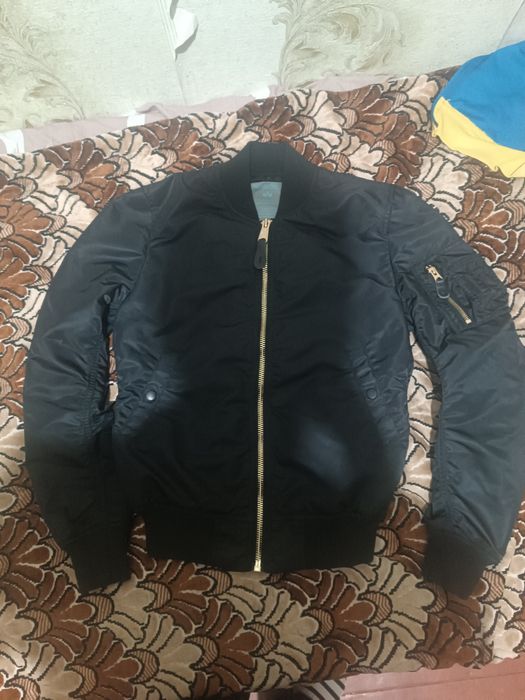 Бомбер Alpha Industries MA-1