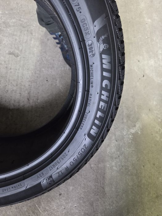 opony używane 205/50R17 Michelin Alpin 7