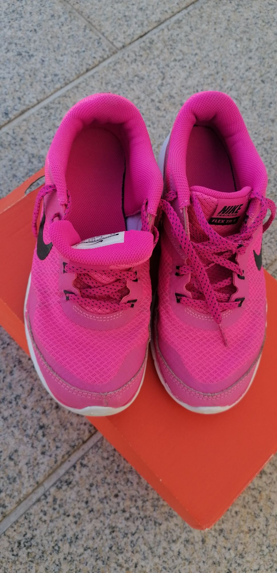Sapatilhas rosa fuxia Nike