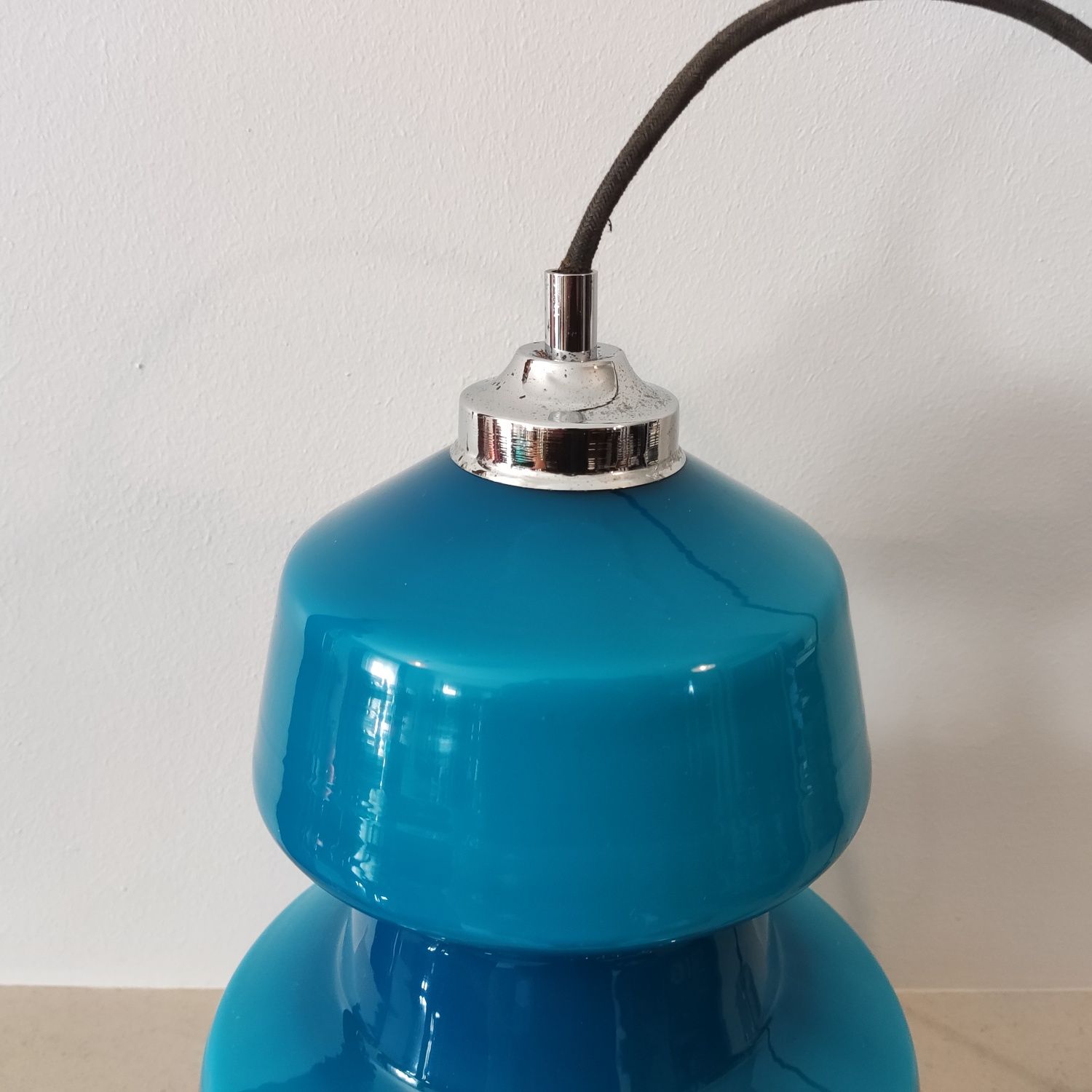 Candeeiro antigo de teto modernista em vidro, azul