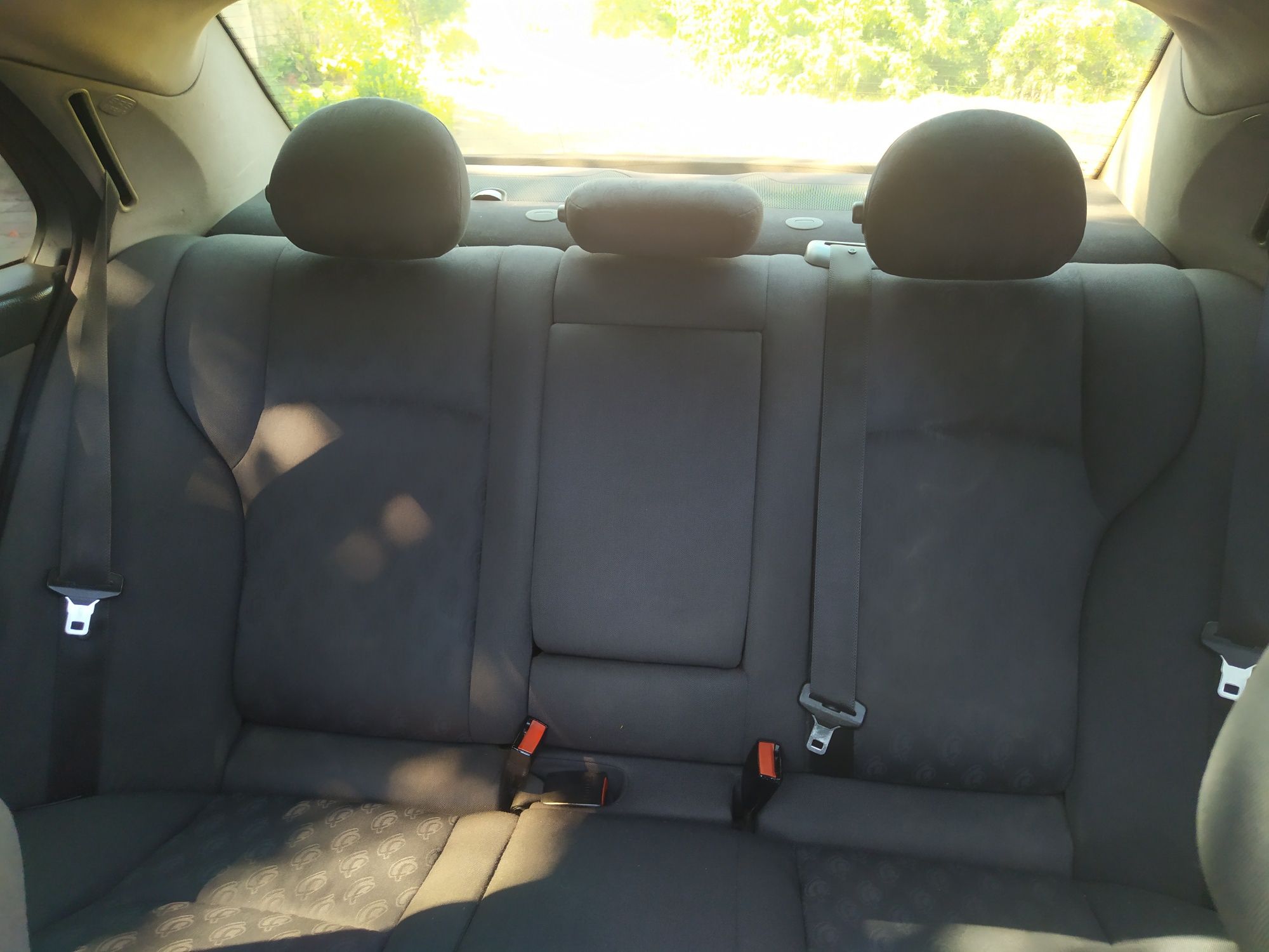 Mersedes w203 2.2 cdi 3600$