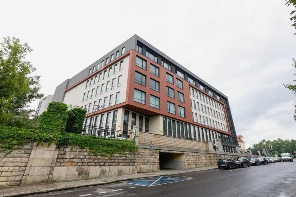 Wynajem biura w Krakowie: Prywatna 10-15 - osobowa w Regus Fronton