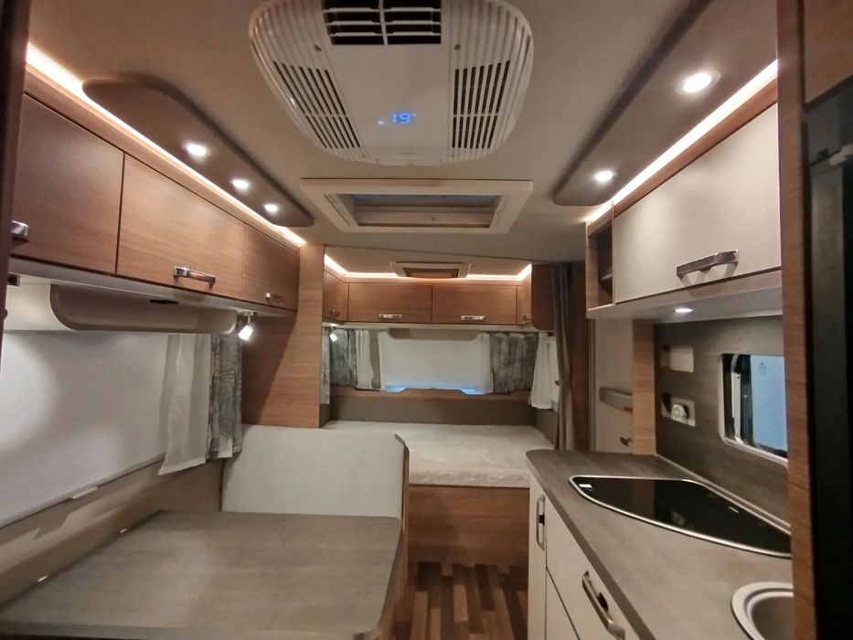 Weinsberg CaraOne 550QDK  Pierwszy właściciel, garażowana, Klimatyzacja, Mover, Markiza
