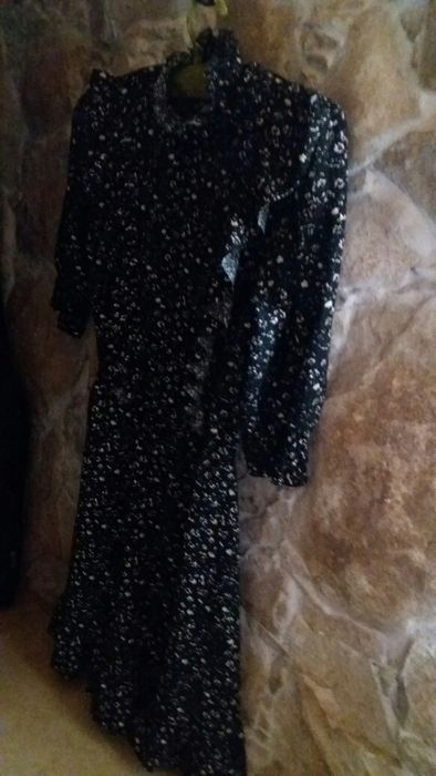 Vestido florido" zara" tamanho s