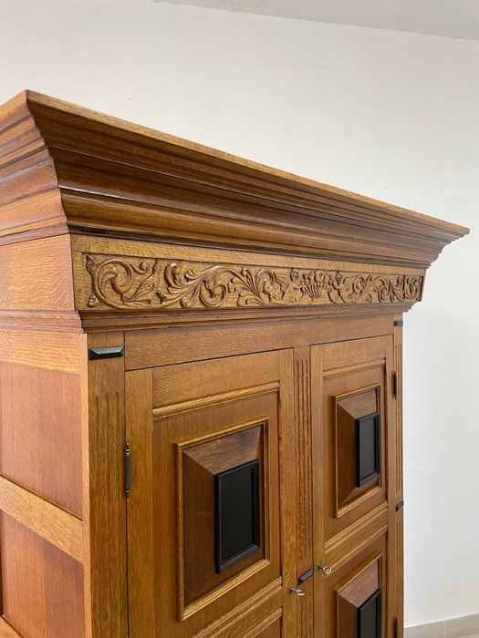 Шафа дубава дерево буфет шкаф 2309