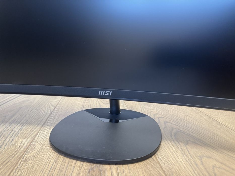 Monitor LED MSI Pro MP271C 27” 1920x1080 75 Hz Zakrzywiony jak nowy