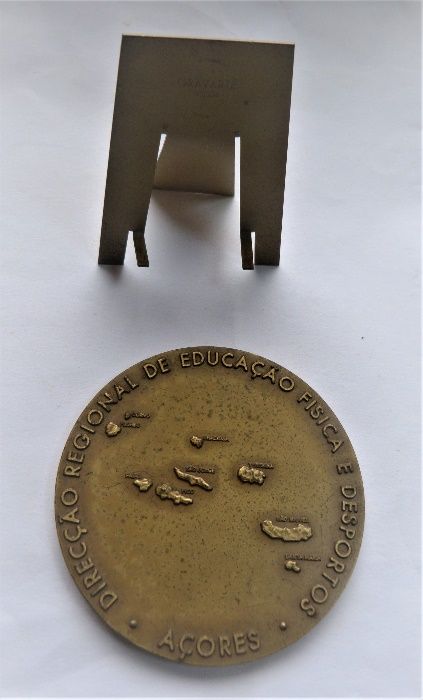 Medalha da "Direcçao Reg. Educaçao Física e Desportos - Açores"