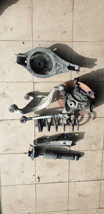 Renault Latitude części mechanizm ręcznego, próg, itd.