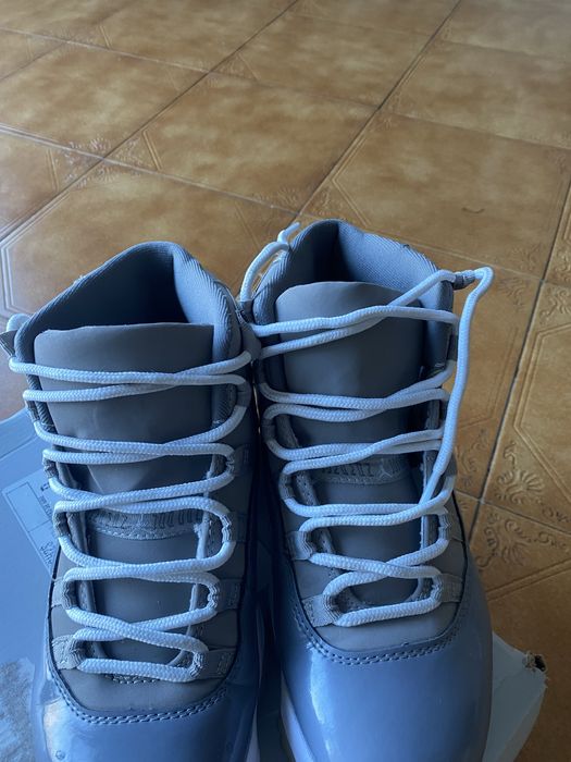 Jordan 11 cinzento ,n42 nova sem etiqueta