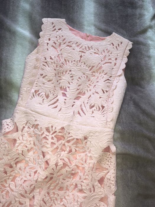 Продам сукню