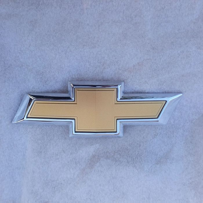 camaro ss emblemat znaczek klapa tyl oryginaŁ 2016+ jnowy