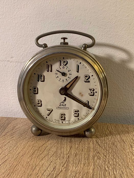 francuski budzik zegar 1930 r. stan bd, sprawny w 100%, antyk Art Deco