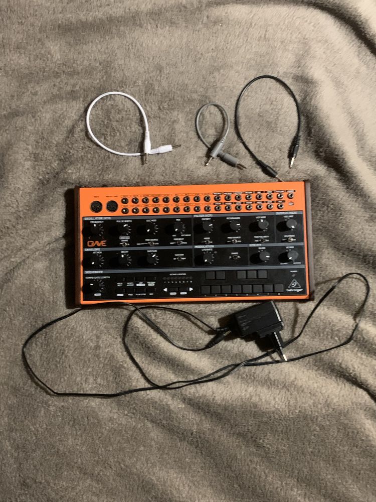Behringer Crave, syntezator analogowy