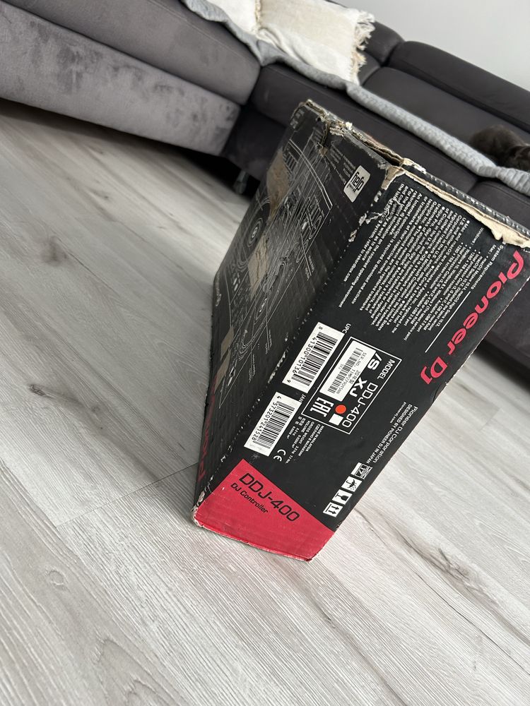 Pioneeer DDJ 400 Kontroler