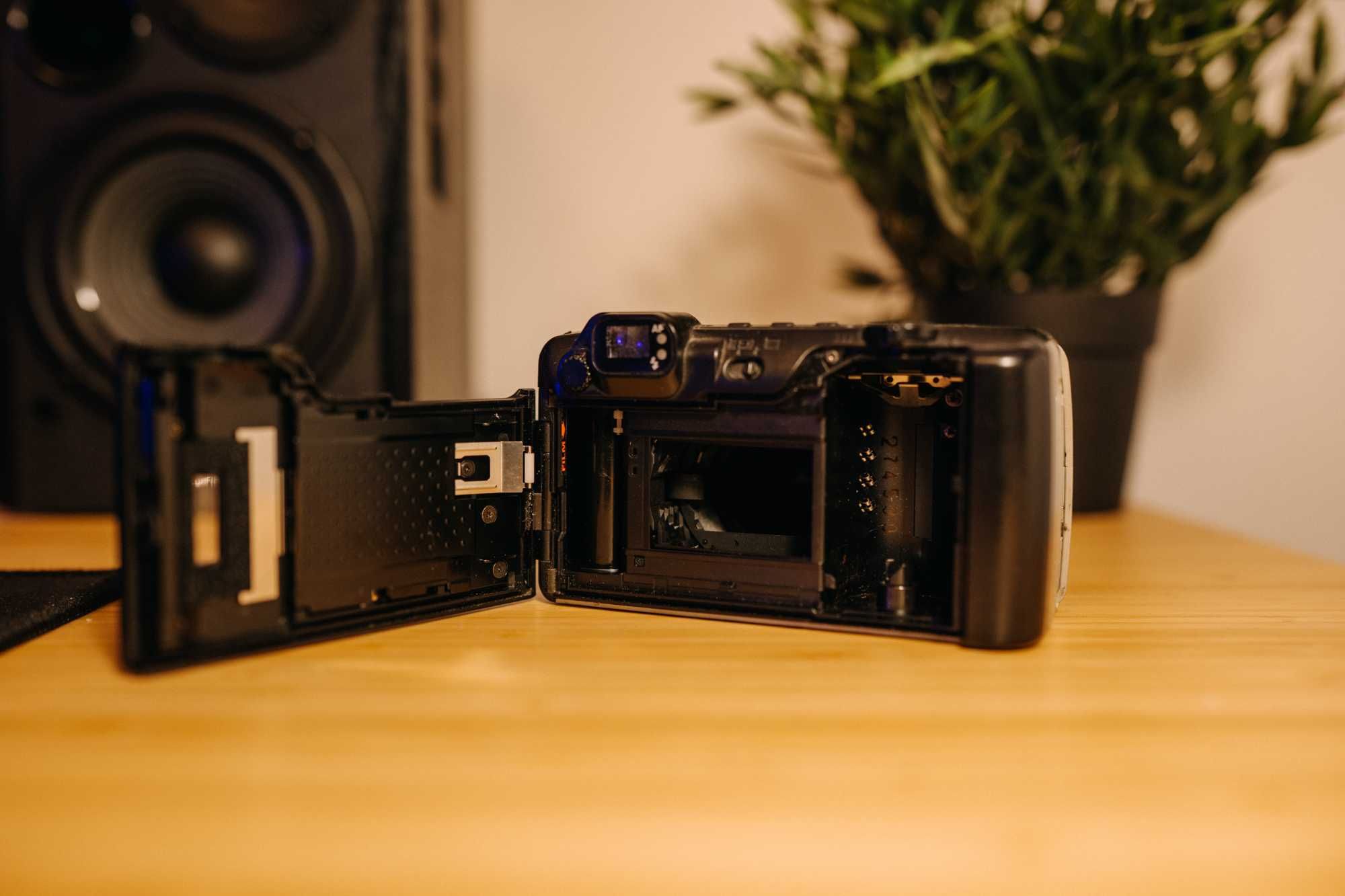 Point & Shoot Pentax Espio 90MC