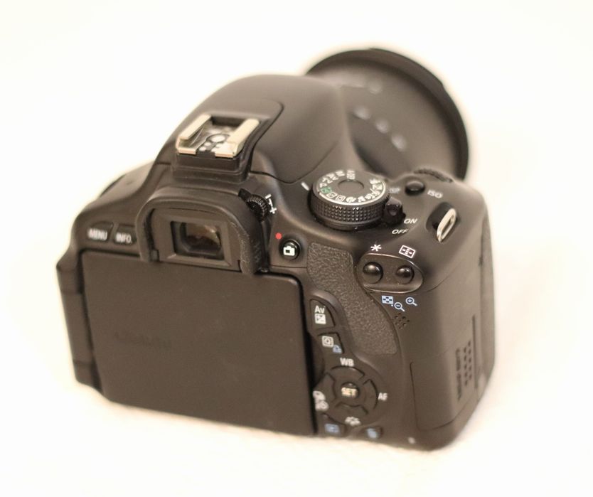 Câmera Canon 600D +lente Sigma 2.8 /28-105+Bolsa+64gb