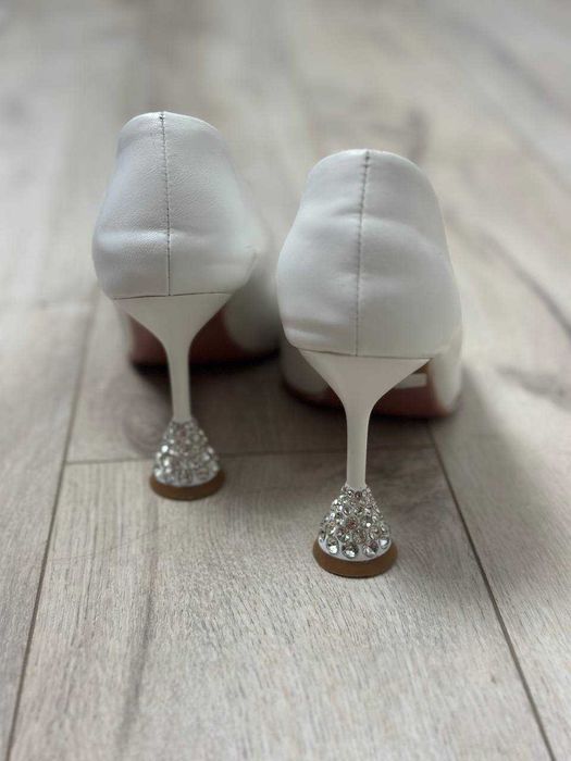 туфлі білі лодочки човники на каблуку стаканчику