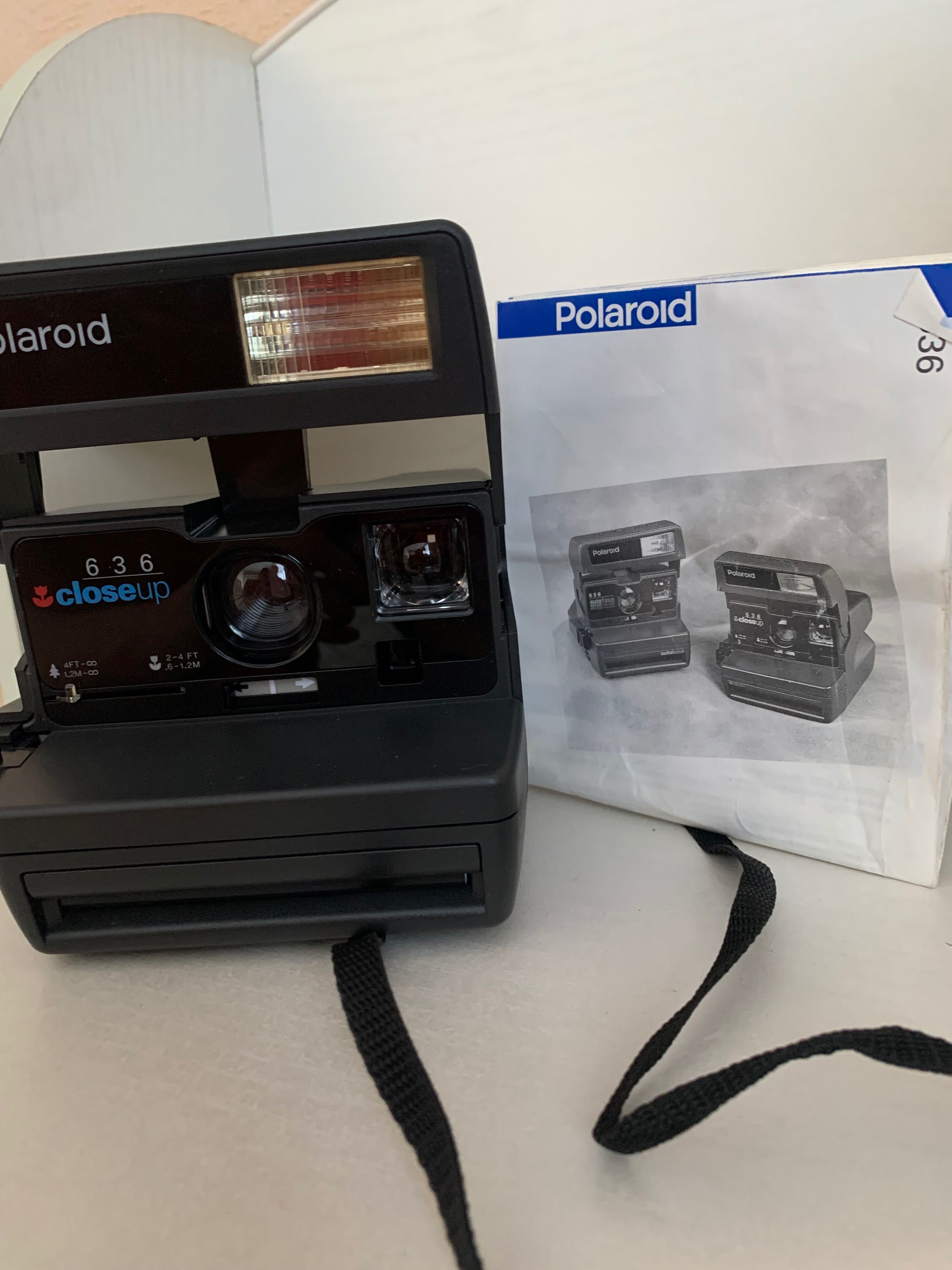 Фотоапарат Полароід