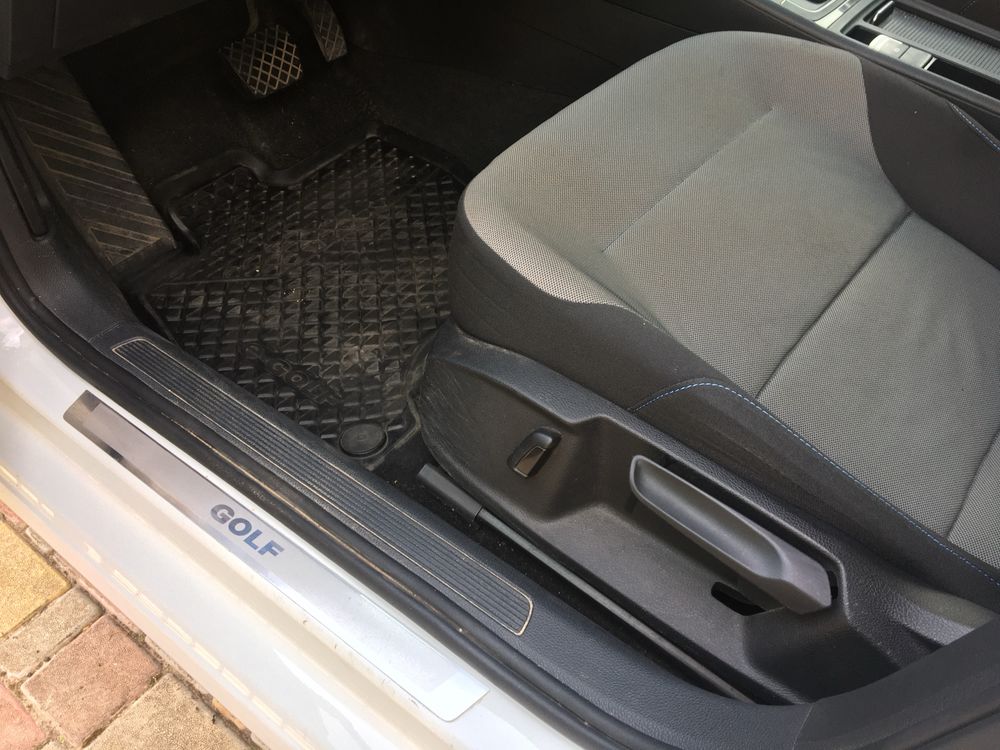Volkswagen E-Golf 2016