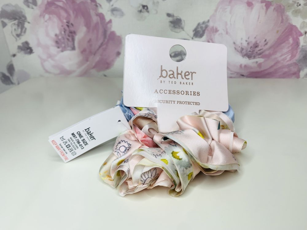 Frotki, gumki do włosów kwiatowe Ted Baker