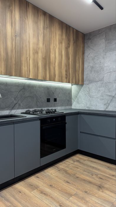 Євродвушка з новим ремонтом! Хороша локація