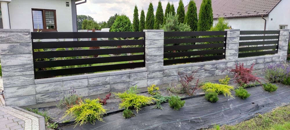 Montaż ogrodzeń posesji