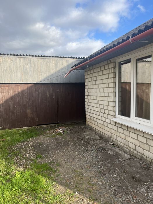 Продаж приватного будинку